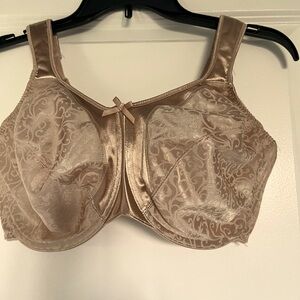 Women’s underwire bra